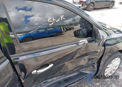 2018 Nissan Versa 1.6 Sv z USA, uszkodzony, nr VIN 3N1CN7AP5JL824649